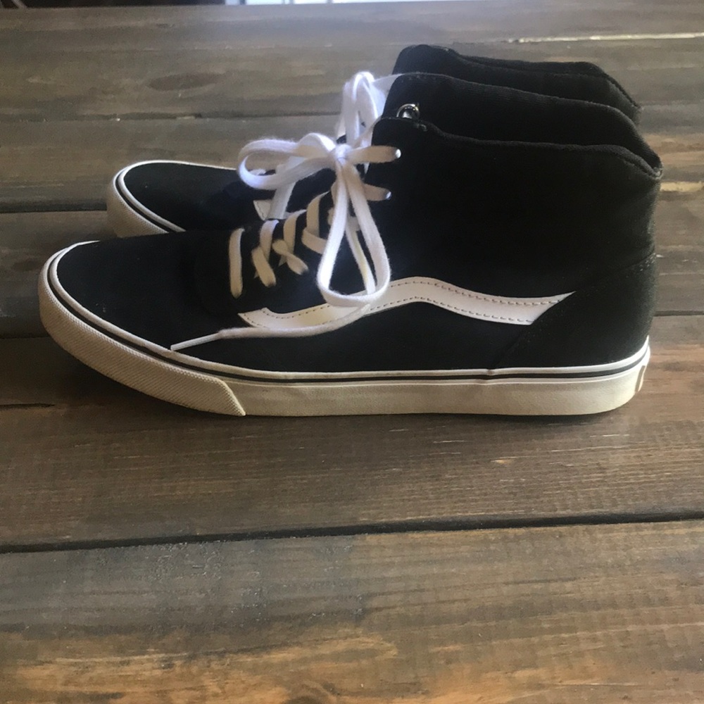 Vans ultracush sk8 hightops black size 8.5 womens